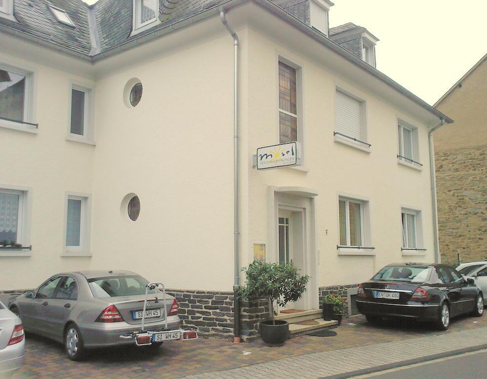 Bernkasteler Moselapartments Buitenkant foto